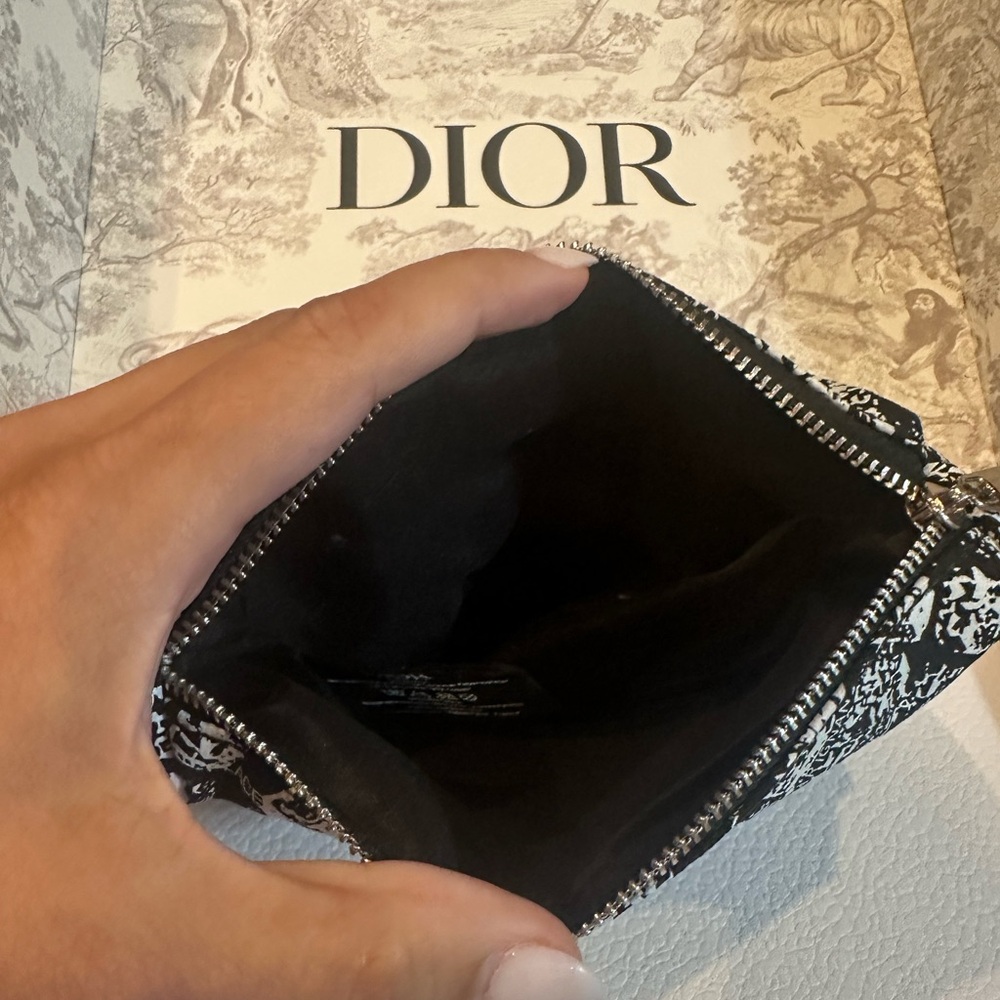 Dior Christian Dior Black White Logo Pouch - Picture 5 of 6